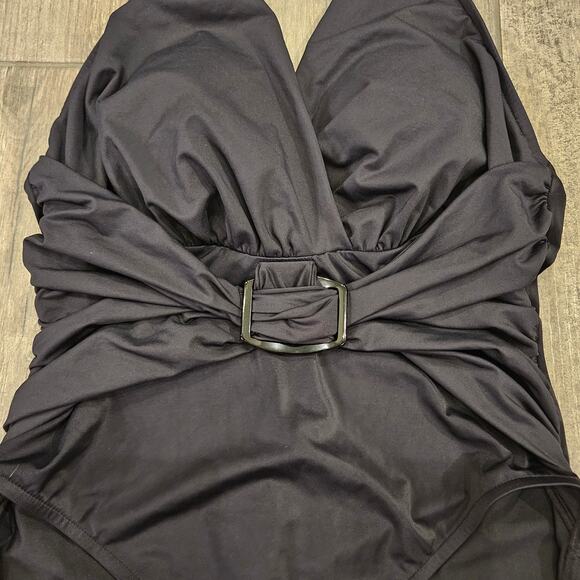 Magicsuit Swimsuit Womens Size 12 One-Piece Black Angelina Surplice Halter - Picture 6 of 13